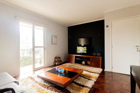 Sala de apartamento para alugar com 3 quartos, 85m² em Cerqueira César, São Paulo