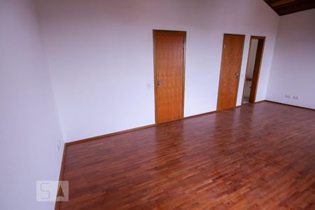 Suíte 1 de casa à venda com 4 quartos, 320m² em Vila Romana, São Paulo