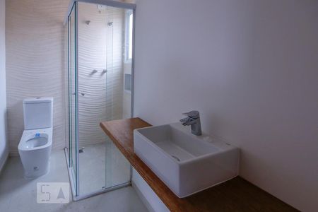 Banheiro Suíte 2 de casa à venda com 4 quartos, 320m² em Vila Romana, São Paulo