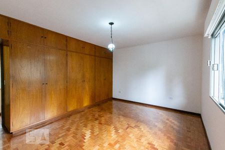 Quarto 1 de casa para alugar com 3 quartos, 112m² em Vila Olímpia, São Paulo