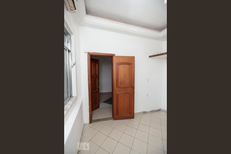 Quarto 1 de casa para alugar com 4 quartos, 156m² em Méier, Rio de Janeiro