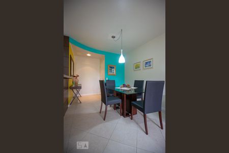 Sala de apartamento para alugar com 2 quartos, 75m² em João Paulo, Florianópolis