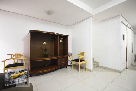 Sala de casa de condomínio à venda com 3 quartos, 174m² em Jardim Taboão, São Paulo