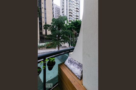 Varanda de apartamento à venda com 1 quarto, 68m² em Moema, São Paulo