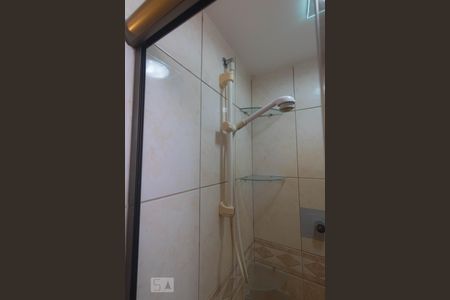 Banheiro de apartamento à venda com 2 quartos, 70m² em Jardim das Acácias, São Paulo