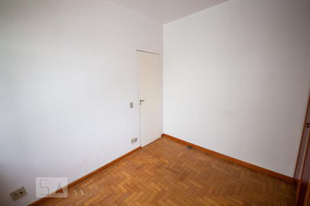 Quarto 1 de apartamento para alugar com 2 quartos, 75m² em Icaraí, Niterói