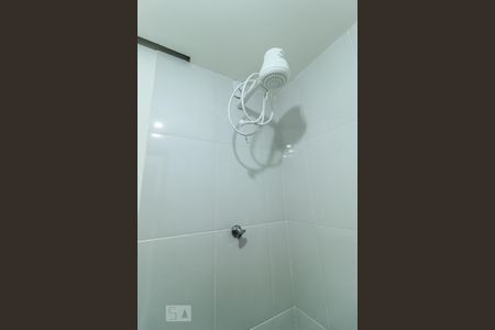 Banheiro de apartamento para alugar com 1 quarto, 55m² em Tanque, Rio de Janeiro