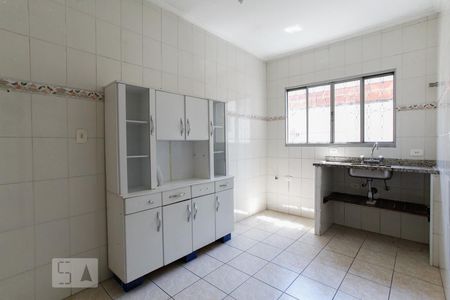 Cozinha de casa à venda com 2 quartos, 85m² em Vila Fachini, São Paulo