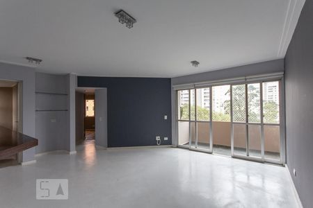 Sala de apartamento para alugar com 2 quartos, 69m² em Vila Andrade, São Paulo