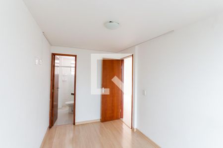 Suíte de apartamento para alugar com 2 quartos, 110m² em Vila Guiomar, Santo André