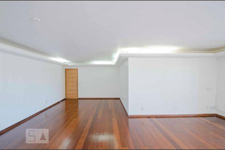 Sala de apartamento à venda com 4 quartos, 180m² em Tijuca, Rio de Janeiro