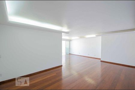 Sala de apartamento à venda com 4 quartos, 180m² em Tijuca, Rio de Janeiro