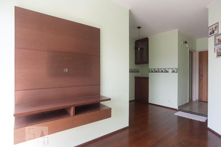Sala de apartamento à venda com 3 quartos, 75m² em Jardim dos Oliveiras, Campinas