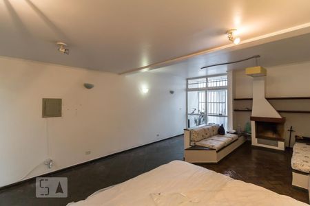 Sala 1 de casa à venda com 4 quartos, 240m² em Vila Anglo Brasileira, São Paulo