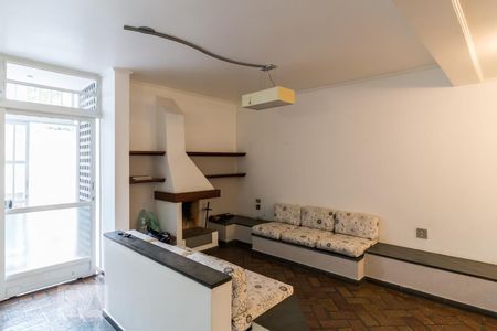 Sala 1 de casa à venda com 4 quartos, 240m² em Vila Anglo Brasileira, São Paulo