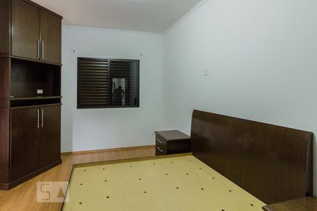 Quarto 01 com Suite de casa para alugar com 3 quartos, 200m² em Jardim Las Vegas, Santo André