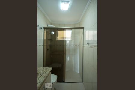 Banheiro de apartamento para alugar com 3 quartos, 75m² em Rudge Ramos, São Bernardo do Campo