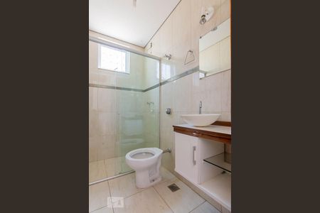Banheiro Social de casa para alugar com 4 quartos, 170m² em Santa Efigênia, Belo Horizonte