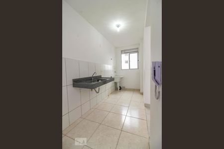 Cozinha de apartamento à venda com 2 quartos, 50m² em Protásio Alves, Porto Alegre