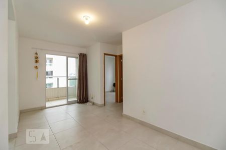 Sala de apartamento à venda com 2 quartos, 50m² em Protásio Alves, Porto Alegre