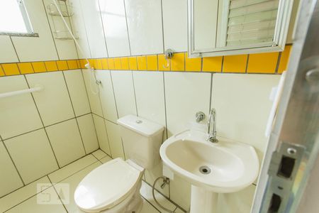 Banheiro de apartamento para alugar com 2 quartos, 60m² em Tanque, Rio de Janeiro