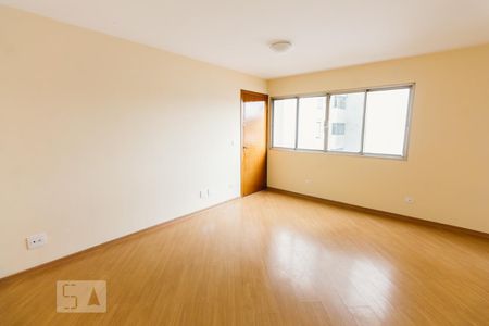 Apartamento para alugar com 94m², 3 quartos e 2 vagasSala