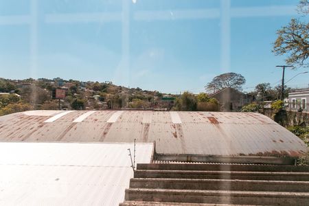 Vista da Sala de apartamento para alugar com 1 quarto, 66m² em Medianeira, Porto Alegre