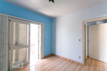 Quarto de apartamento para alugar com 1 quarto, 66m² em Medianeira, Porto Alegre