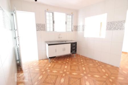 Cozinha de casa para alugar com 1 quarto, 40m² em Vila Carolina, São Paulo