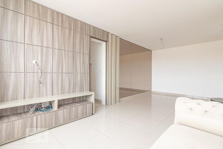 Sala de apartamento à venda com 3 quartos, 82m² em Nova Floresta, Belo Horizonte