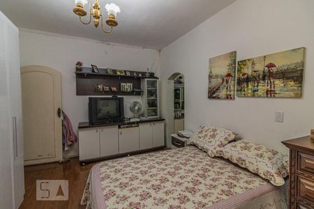 Casa à venda com 220m², 3 quartos e 2 vagas Casa à venda com 220m², 3 quartos e 2 vagasQuarto 3