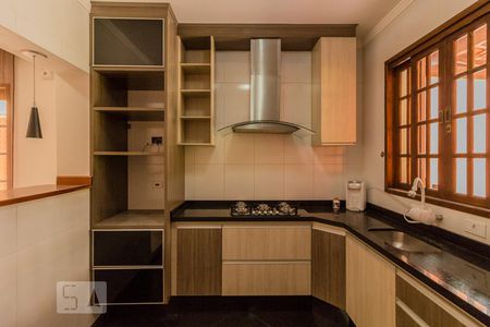 Cozinha de casa à venda com 2 quartos, 200m² em Vila Humaitá, Santo André