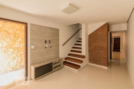 Sala de casa à venda com 2 quartos, 200m² em Vila Humaitá, Santo André