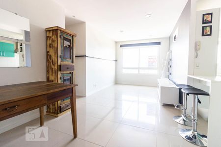 Sala de apartamento para alugar com 2 quartos, 65m² em Jardim Lindóia, Porto Alegre