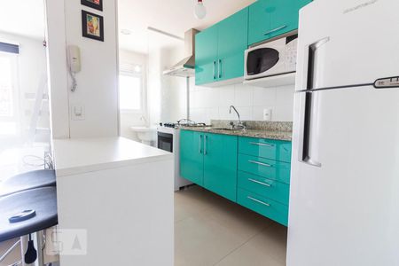 Cozinha de apartamento para alugar com 2 quartos, 65m² em Jardim Lindóia, Porto Alegre