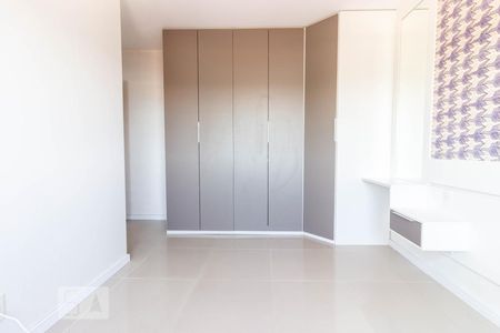 Suíte de apartamento para alugar com 2 quartos, 65m² em Jardim Lindóia, Porto Alegre