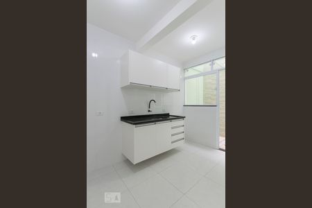 Cozinha (Armários) de casa para alugar com 1 quarto, 32m² em Vila Brasílio Machado, São Paulo