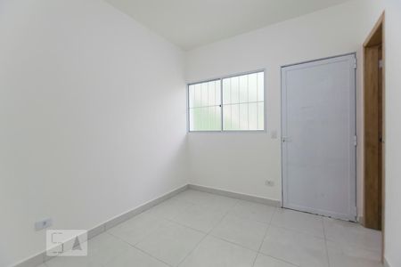 Sala de casa para alugar com 1 quarto, 32m² em Vila Brasílio Machado, São Paulo