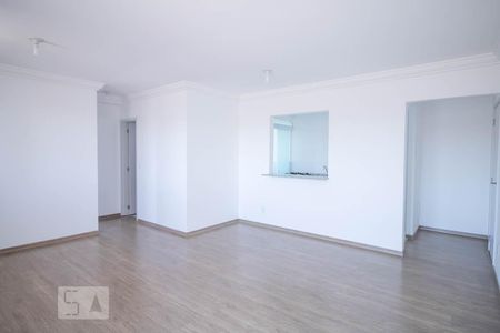Sala de apartamento para alugar com 2 quartos, 70m² em Vila Humaitá, Santo André