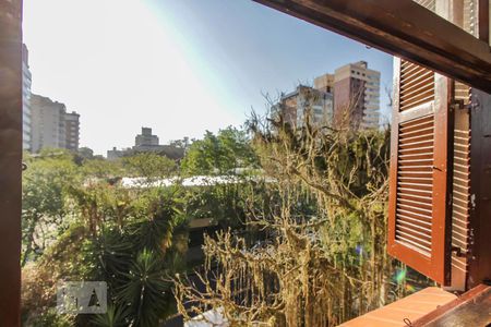 Vista Sal de apartamento para alugar com 2 quartos, 72m² em Petrópolis, Porto Alegre