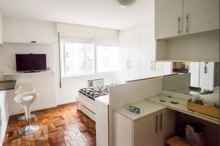 Sala de kitnet/studio à venda com 1 quarto, 33m² em Independência, Porto Alegre