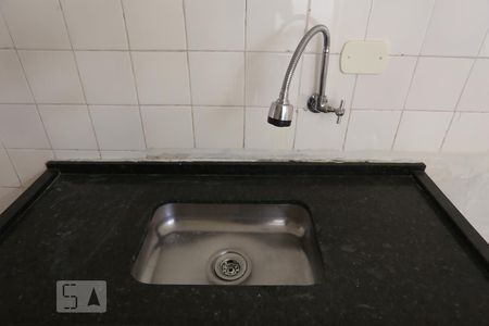 Cozinha de kitnet/studio para alugar com 1 quarto, 34m² em Bela Vista, São Paulo