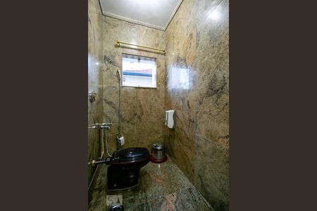 Lavabo de casa à venda com 4 quartos, 320m² em Freguesia do Ó, São Paulo