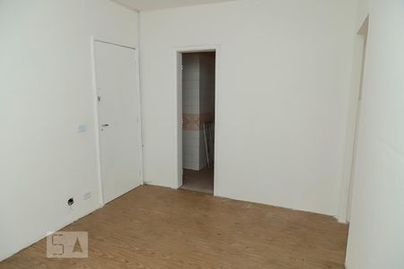 Sala de apartamento para alugar com 3 quartos, 70m² em Todos Os Santos, Rio de Janeiro