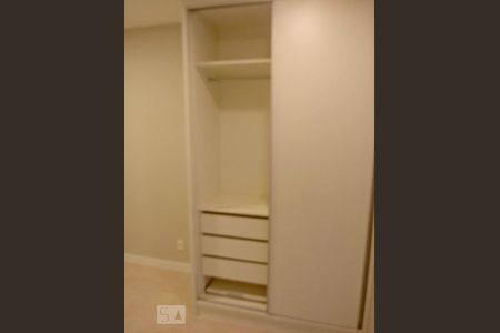 Suíte de apartamento para alugar com 2 quartos, 55m² em Piqueri, São Paulo