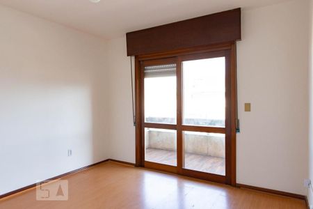 Suíte de apartamento para alugar com 4 quartos, 250m² em Jardim Lindóia, Porto Alegre