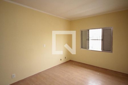 Casa à venda com 270m², 4 quartos e 4 vagas Casa à venda com 270m², 4 quartos e 4 vagasQuarto 03