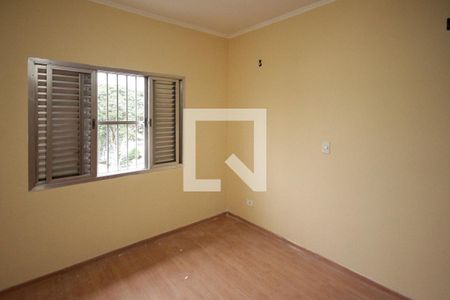 Casa à venda com 270m², 4 quartos e 4 vagas Casa à venda com 270m², 4 quartos e 4 vagasQuarto 02