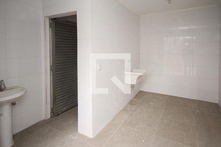 Casa à venda com 270m², 4 quartos e 4 vagas Casa à venda com 270m², 4 quartos e 4 vagasÁrea de Serviço