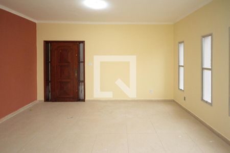 Sala de casa para alugar com 4 quartos, 270m² em Vila Ema, São Paulo